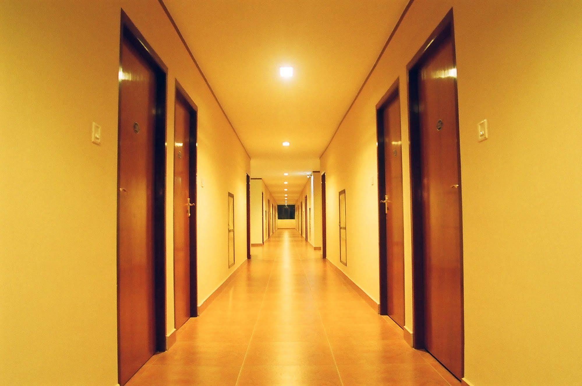 Hotel Srinivas Kochi Exterior foto